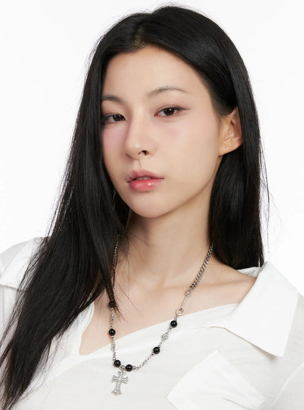 gothic-cross-pendant-necklace-cg526