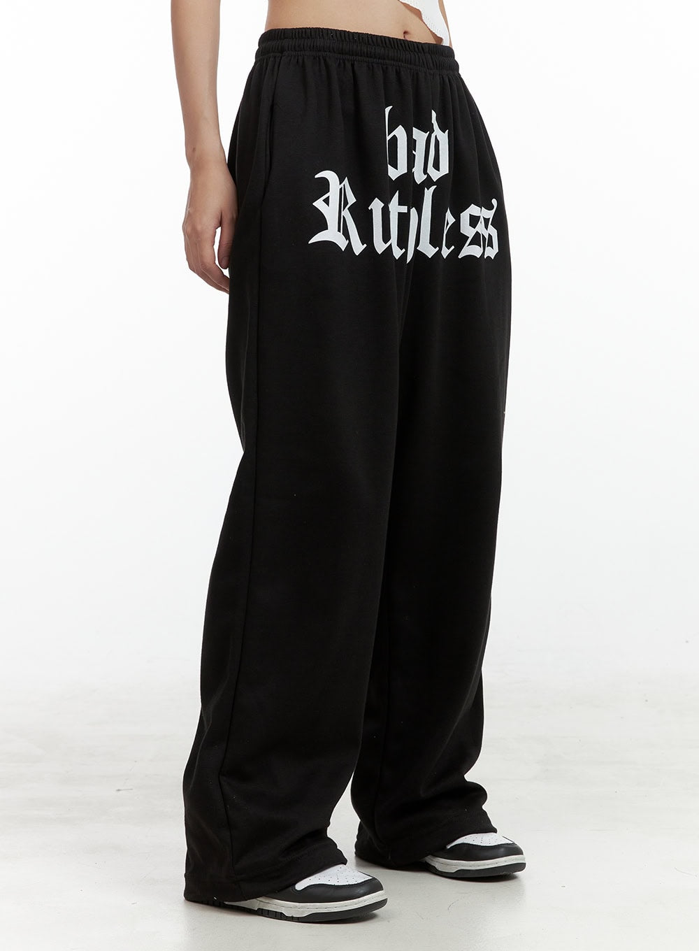 banded-lettering-sweatpants-ol408