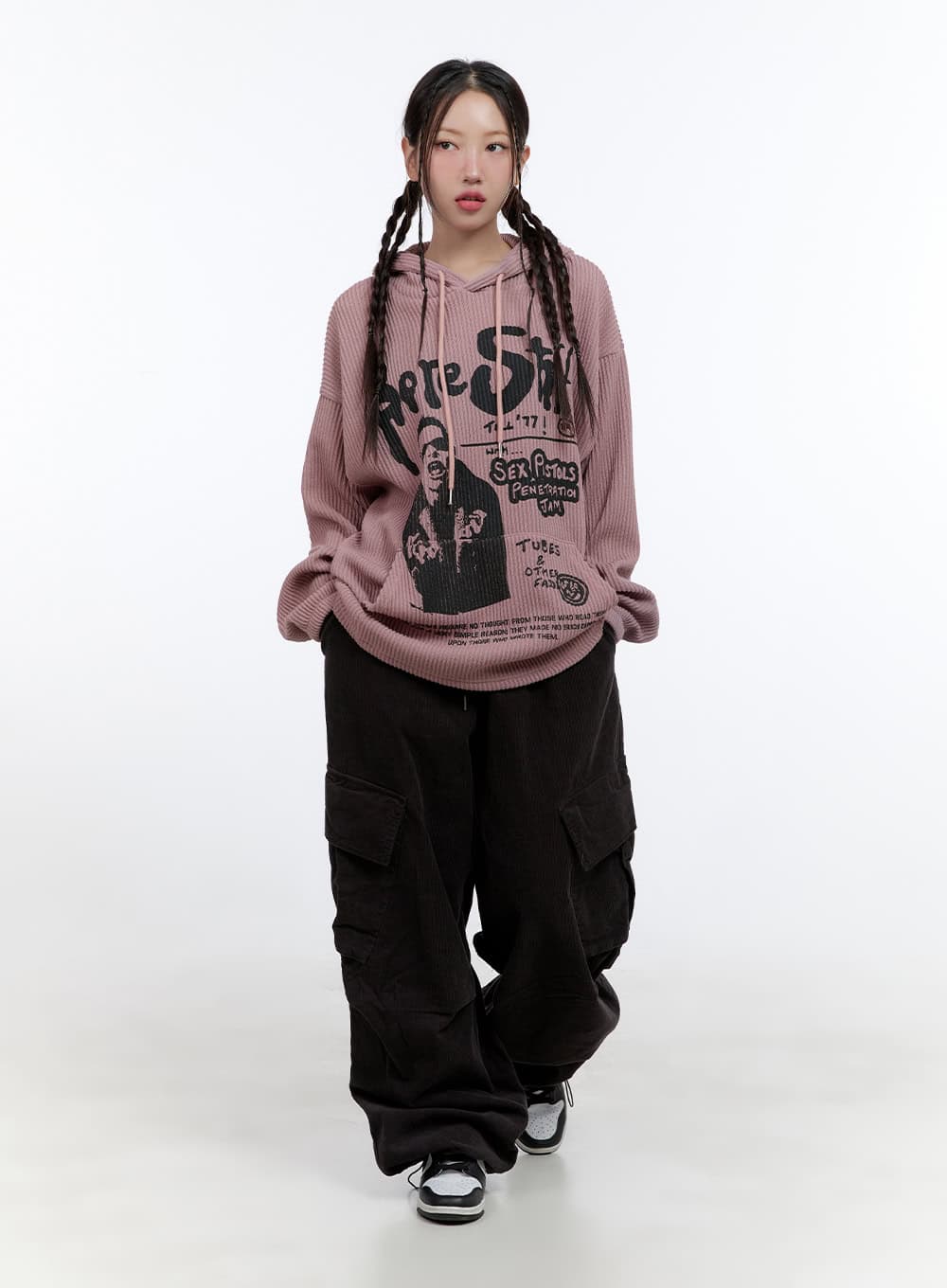 baggy-graphic-hooded-sweater-cs406