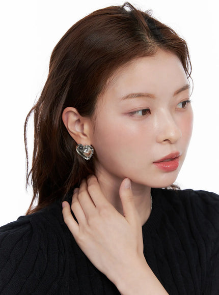 textured-heart-earrings-cg521