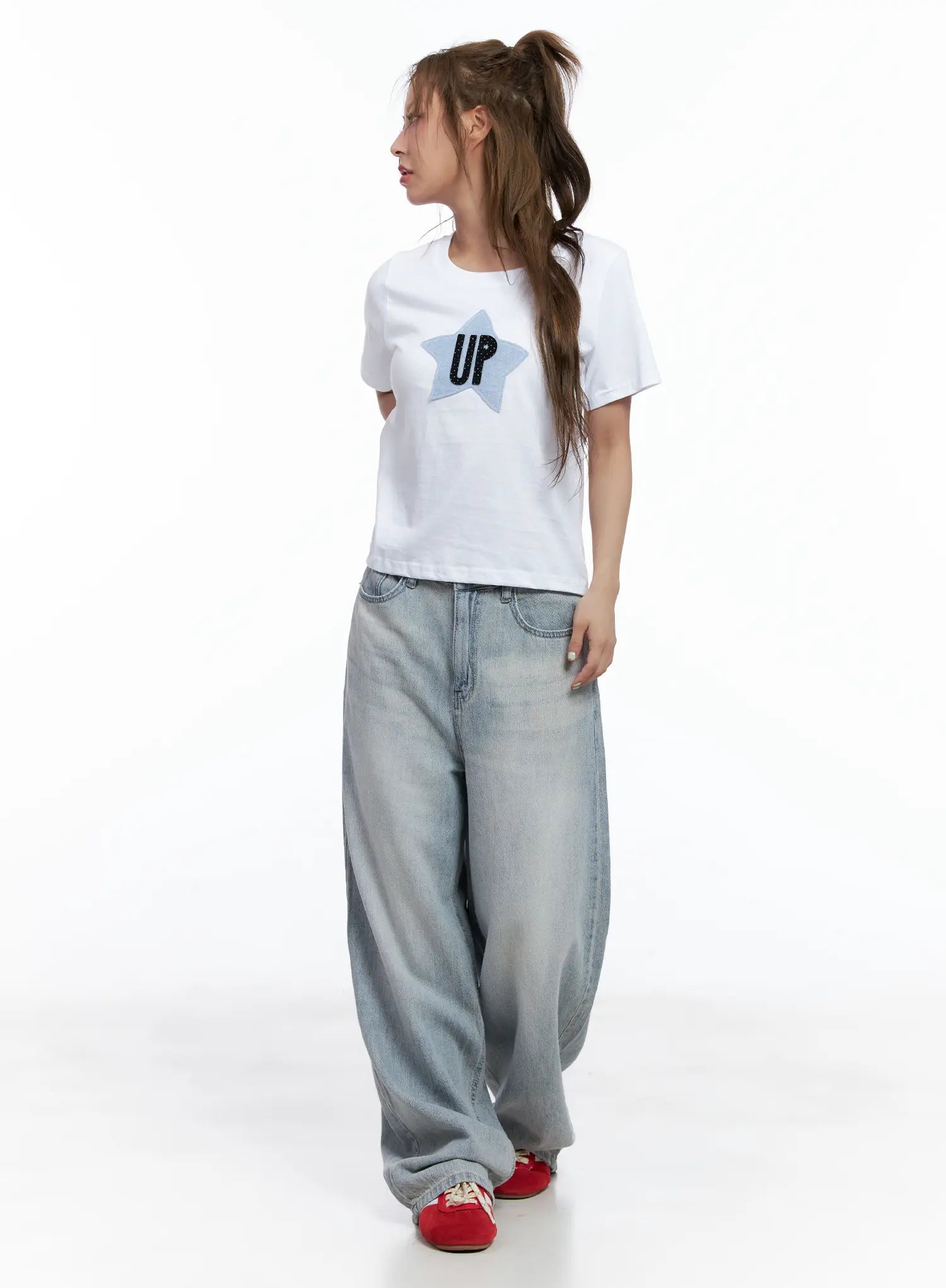 hwasa-wash-wide-leg-jeans-cl511