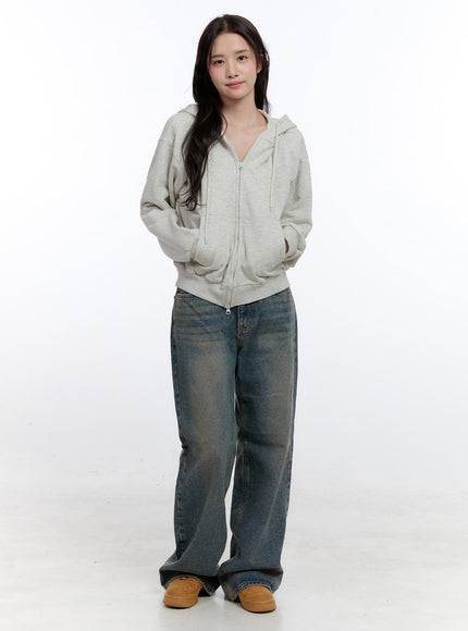 sophie-washed-denim-wide-leg-jeans-on418