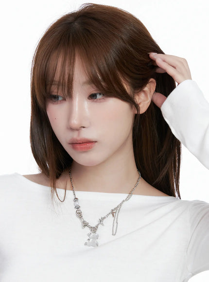 kpop-teddy-pendant-chain-necklace-cg529
