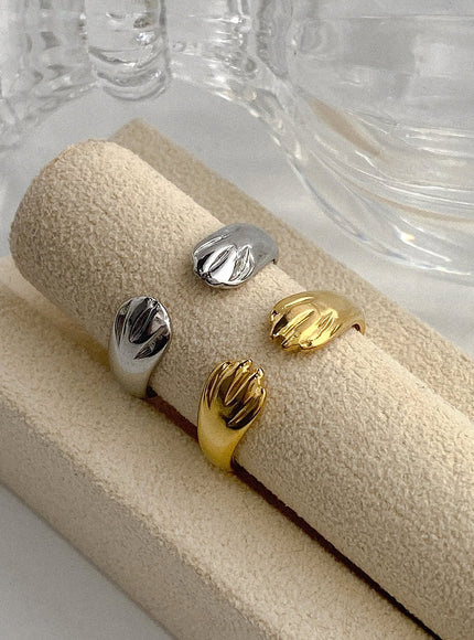 dali-petite-mark-ring-ia524