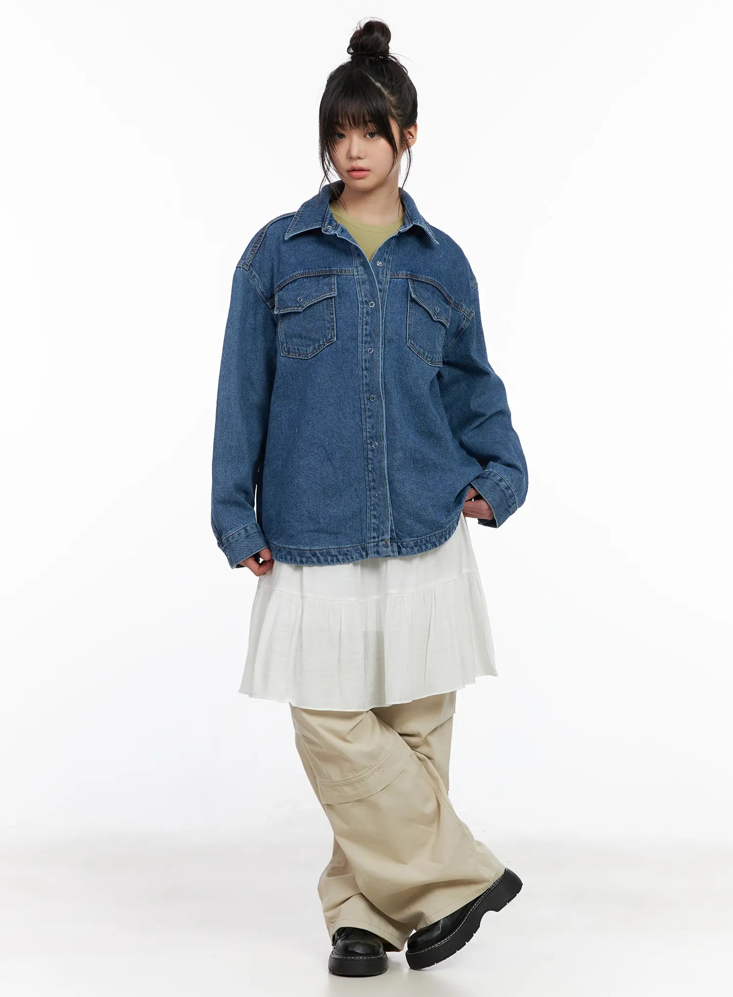 oversized-denim-buttoned-jacket-cm512