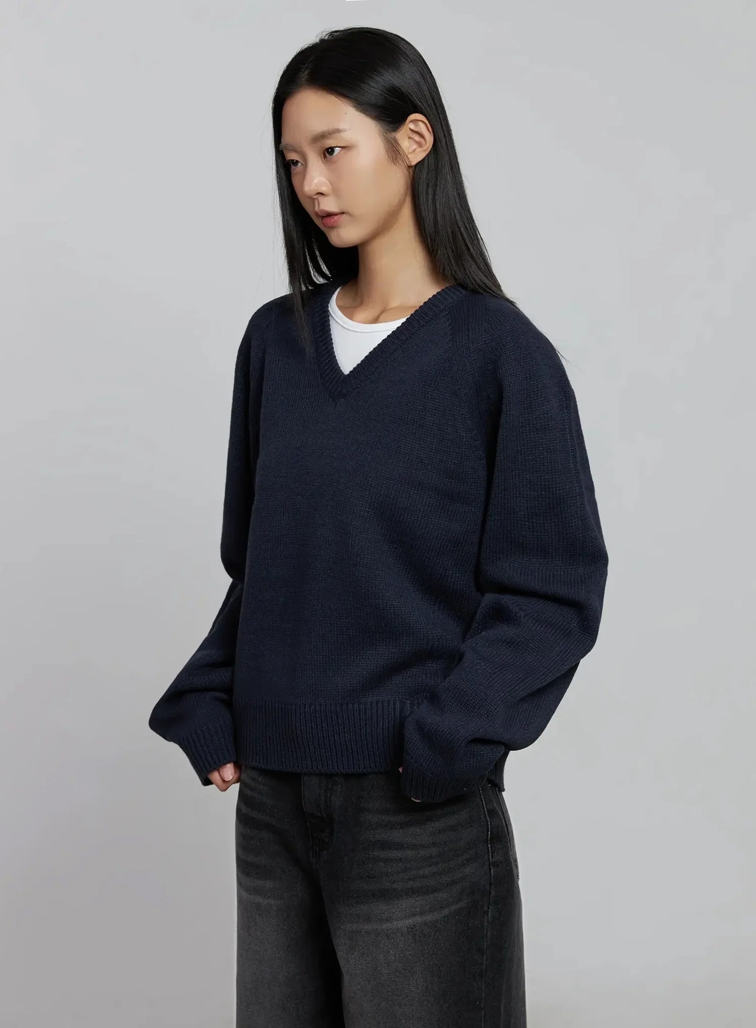 v-neck-oversized-knit-sweater-im520