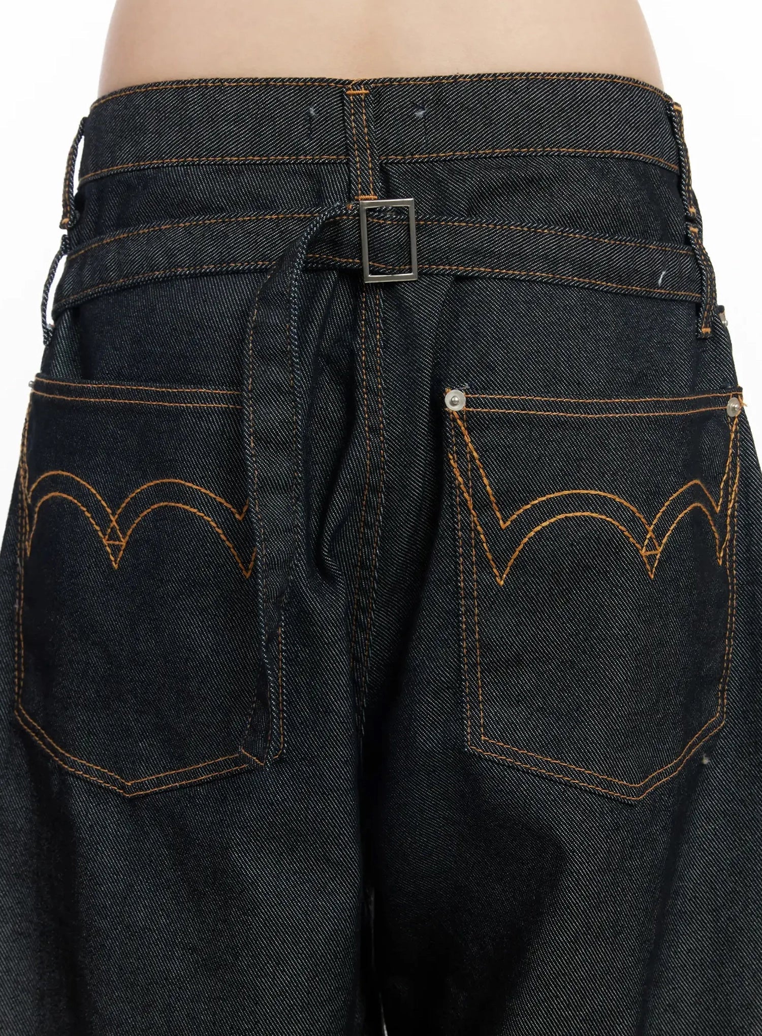 emiko-wide-leg-buckle-jeans-im523