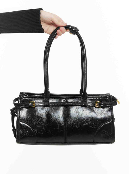 stylish-buckle-shoulder-bag-in427 / Black