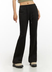 slim-bootcut-sweatpants-iy422 / Black