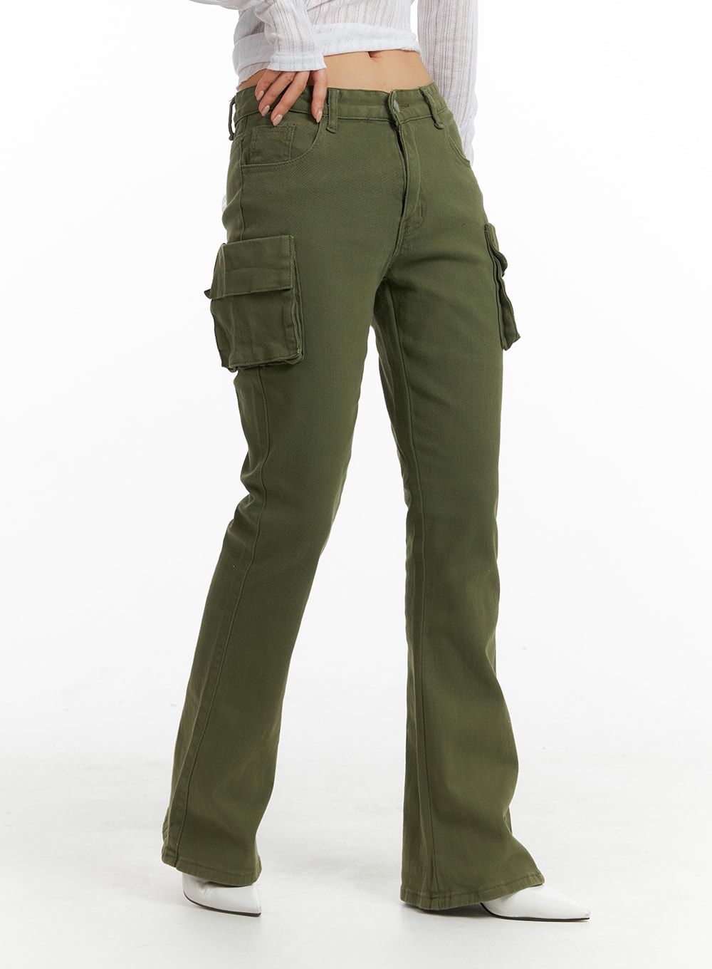 cargo-slim-fit-bootcut-pants-im404 / Dark green