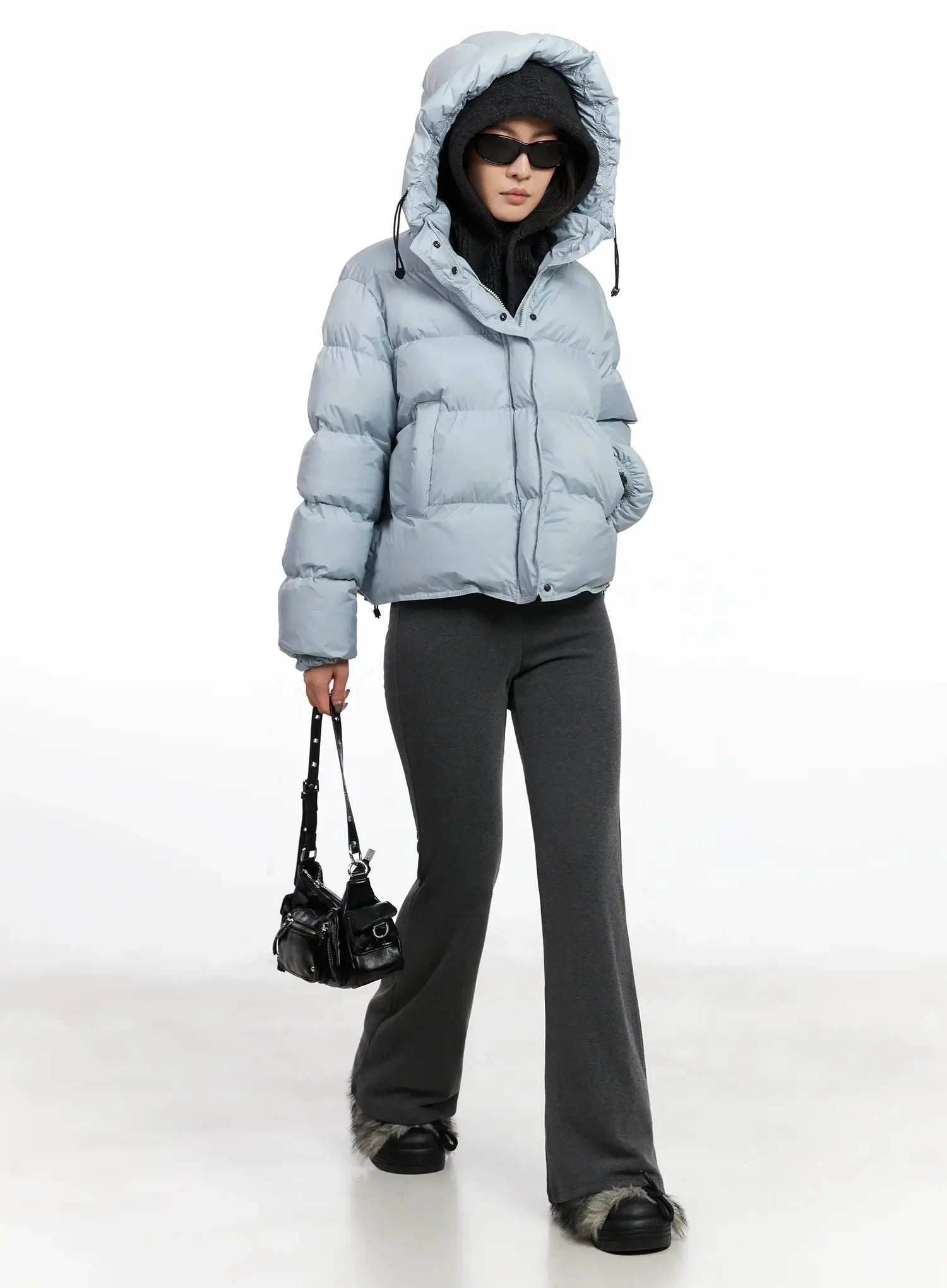 modern-crop-puffer-jacket-in528 / Light blue