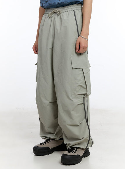 men-s-cargo-balloon-fit-windbreaker-pants-iy530 / Light gray