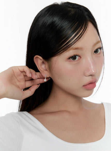 elegant-twist-faux-pearl-earrings-cs518