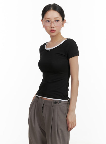 u-neck-slim-fit-tee-ca409