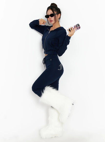 slim-fit-cropped-zip-up-hoodie-co515