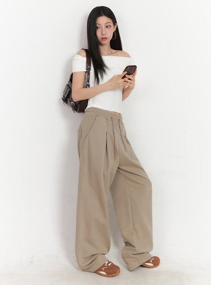 cotton-pintuck-wide-fit-sweatpants-iy516