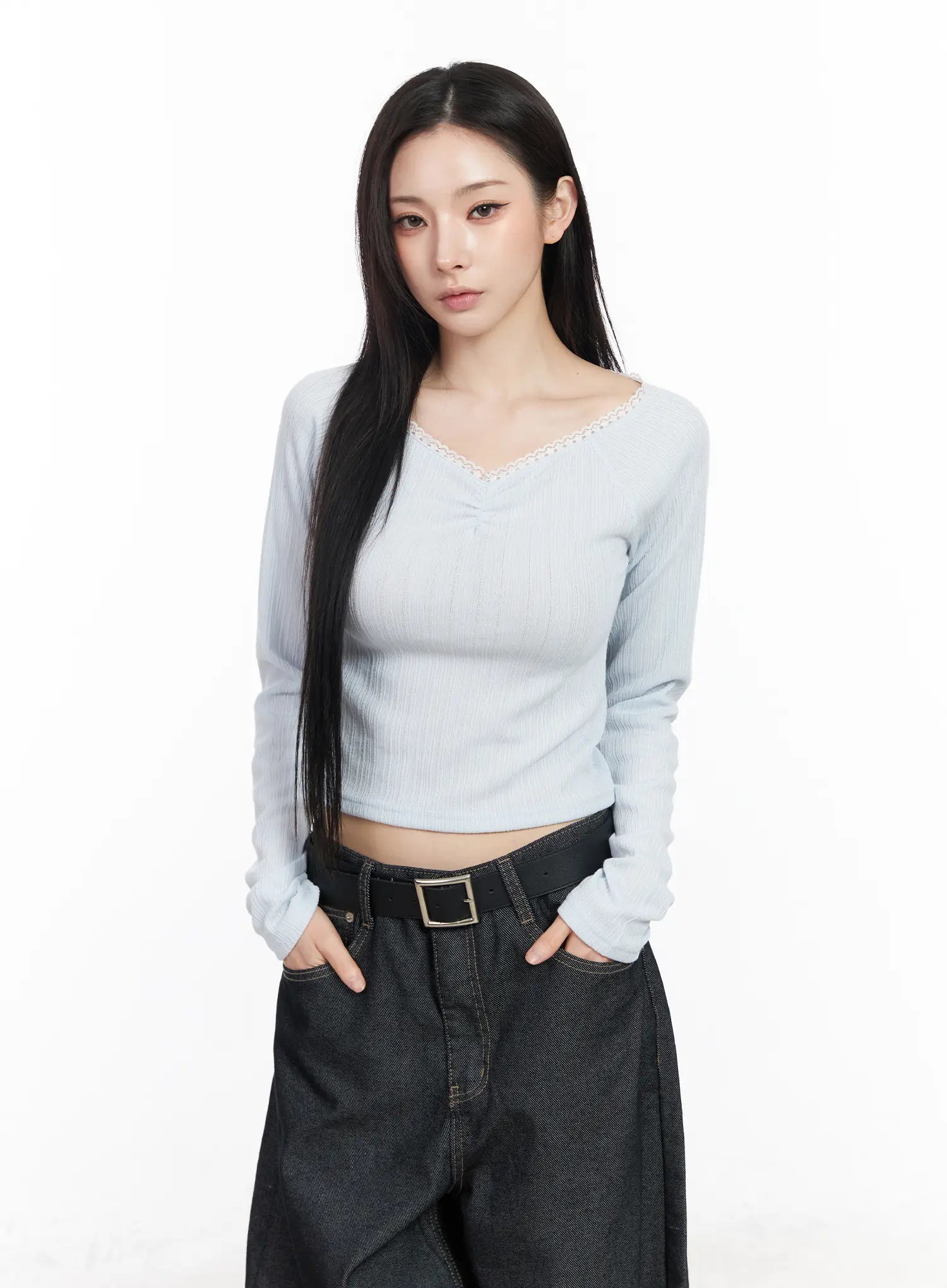 lace-trim-raglan-long-sleeve-top-cm519