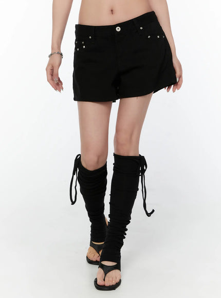 studded-low-rise-shorts-cy514 / Black