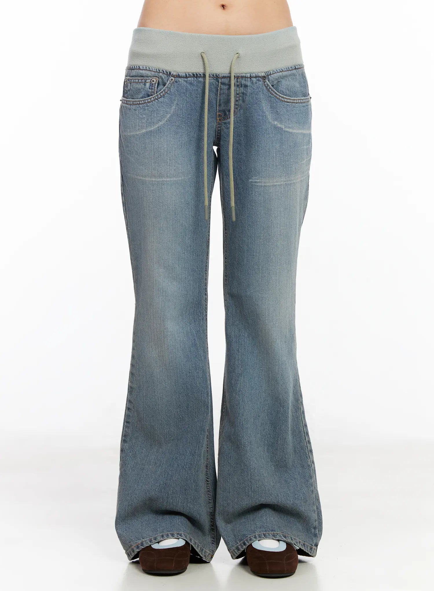 indigo-bootcut-sweat-jeans-cm517 / Blue