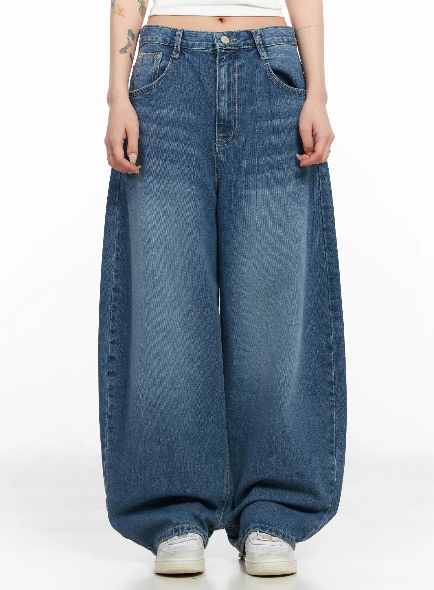 jieu-vintage-washed-wide-leg-jeans-cm516 / Blue