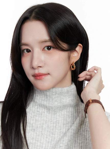 curved-hoop-earrings-cs523