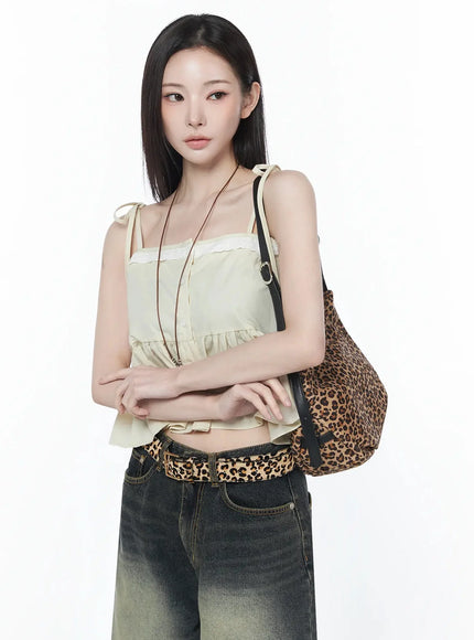 lace-trim-ruffle-blouse-iy526