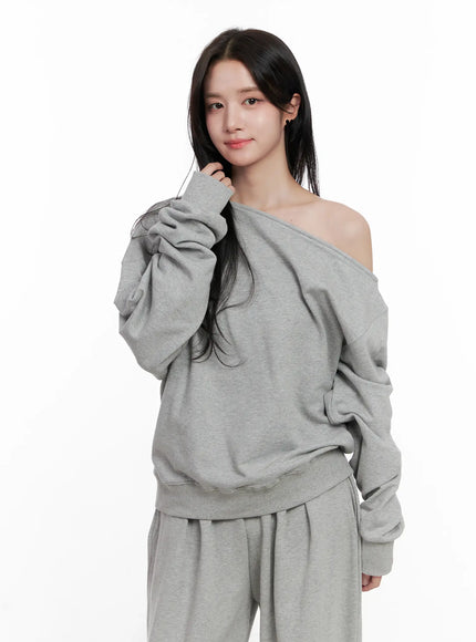 oversized-off-shoulder-sweatshirt-co523