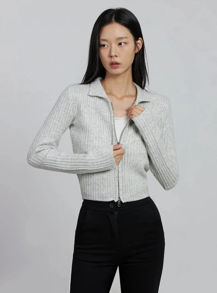 ribbed-knit-collared-zip-up-im520