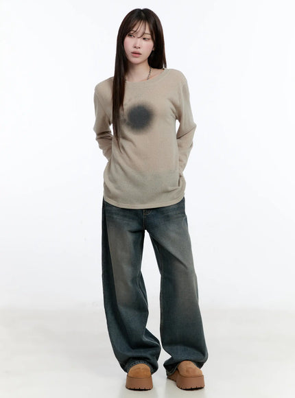 loose-fit-graphic-long-sleeve-tee-cn525