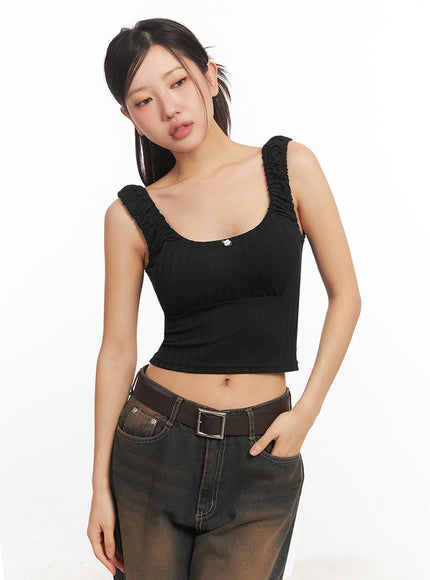 frill-shirring-crop-tank-top-ia524