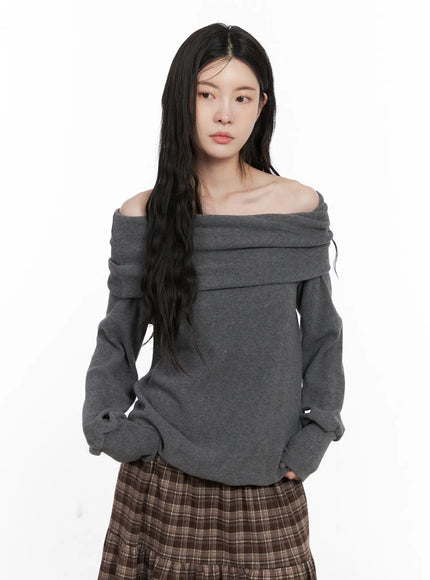 loose-fit-off-shoulder-long-sleeve-top-cn512