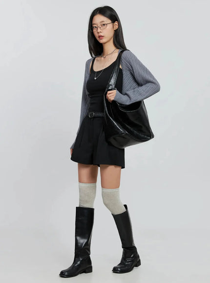 modern-pintuck-tailored-shorts-in507