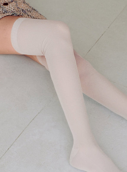 lingling-knee-socks-ia521