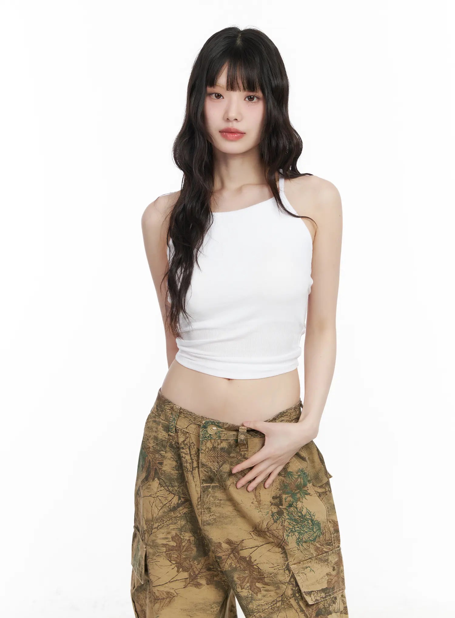 backless-cross-strap-sleeveless-top-cm526 / White