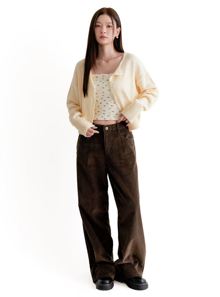 corduroy-wide-fit-trousers-on422