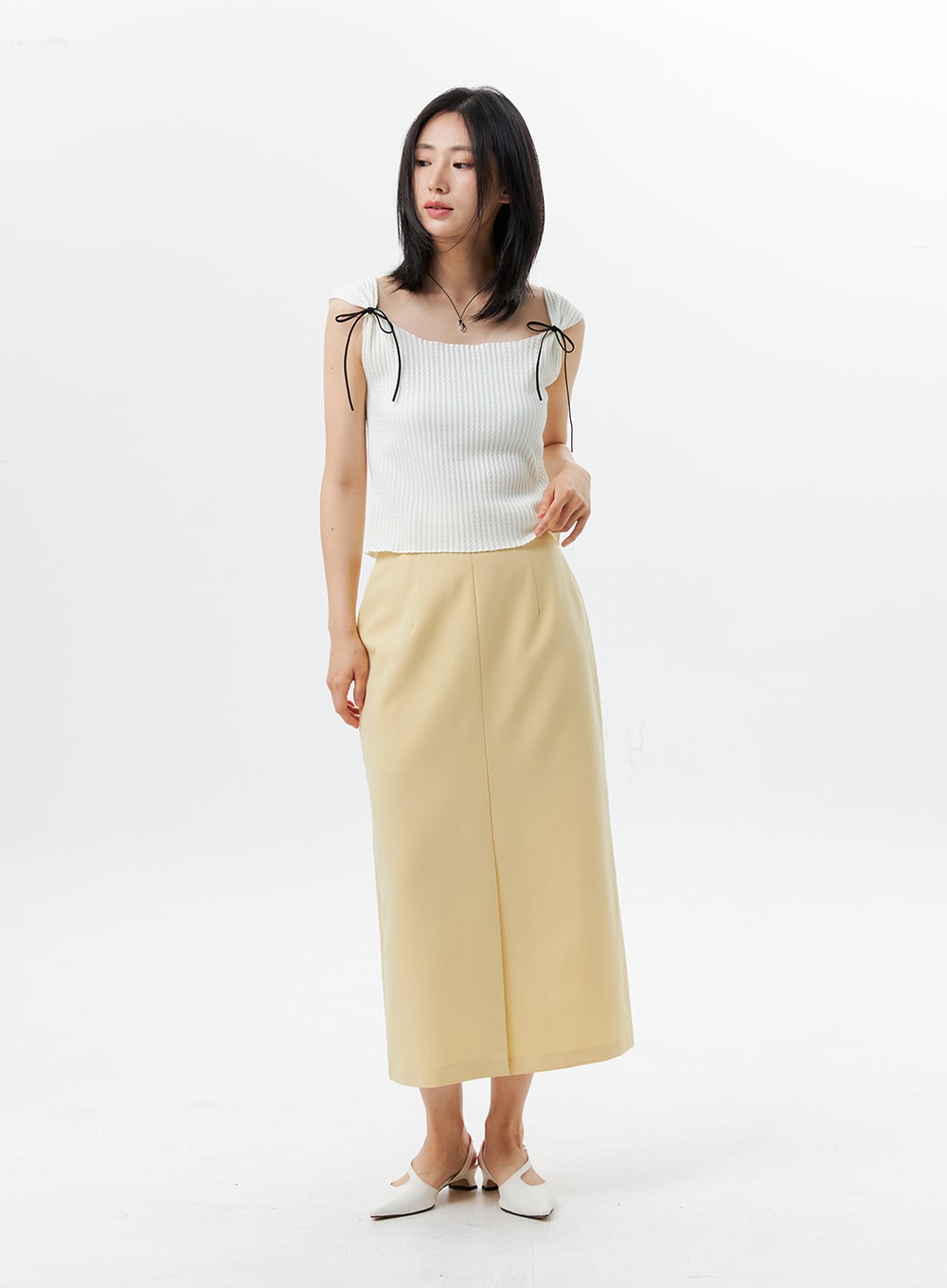 ribbon-sleeveless-top-ol325