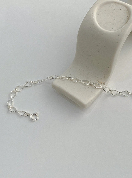 mccullers-infinity-link-bracelet-iu506