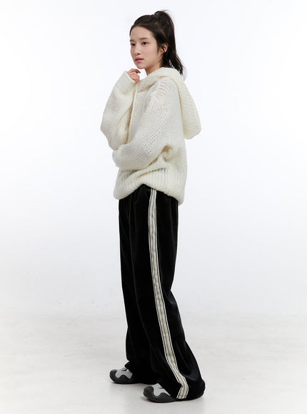 loose-knit-oversized-hoodie-on418