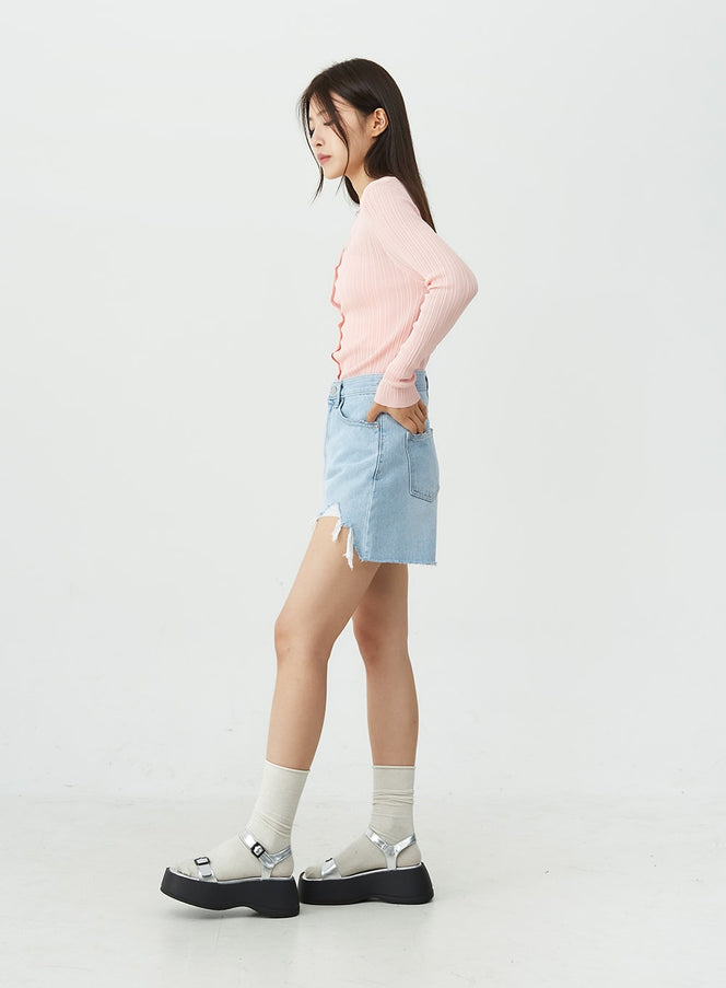 Glänzende, klobige Plateau-Sandalen mit doppelter Schnalle OU14