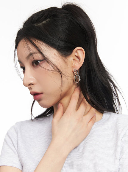 bold-link-earrings-ca516