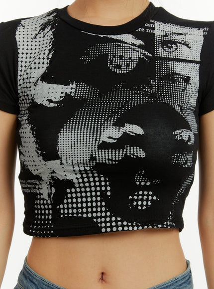graphic-crop-top-cy409