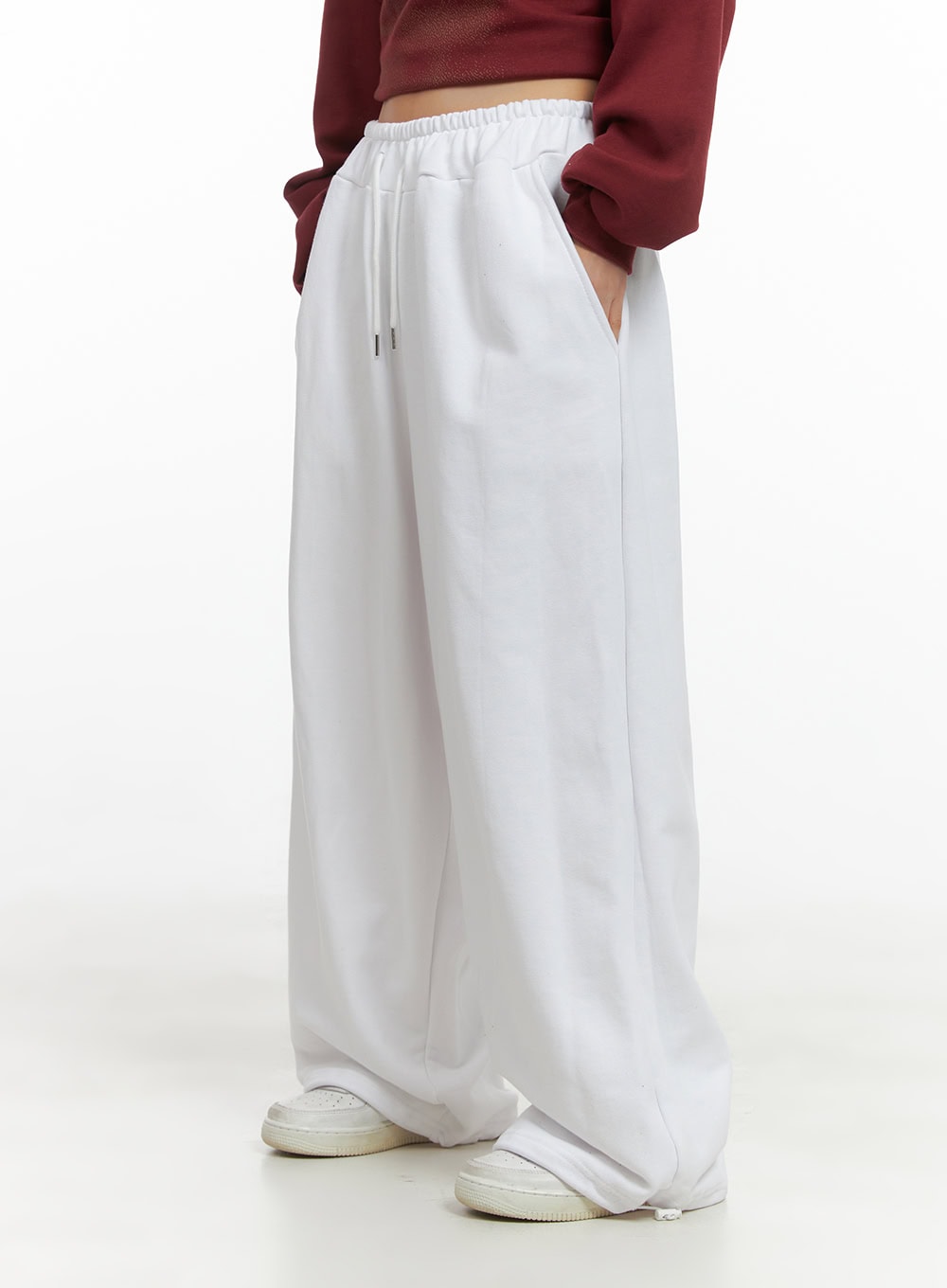 wide-fit-cotton-sweatpants-cs404