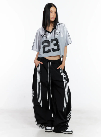 glossy-v-neck-cropped-jersey-cl529