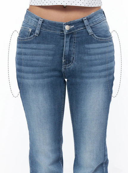 alva-low-rise-bootcut-jeans-cu501