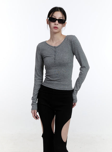 Back Cut-Out Slim-Fit Long Sleeve Top CJ521