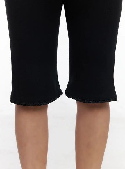 lace-trim-bermuda-shorts-cm525