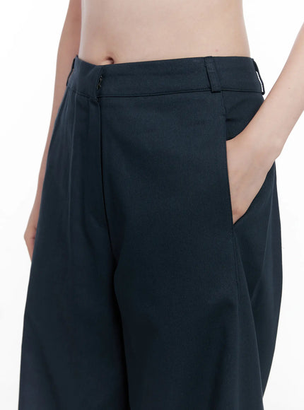 casual-wide-fit-trousers-cg521