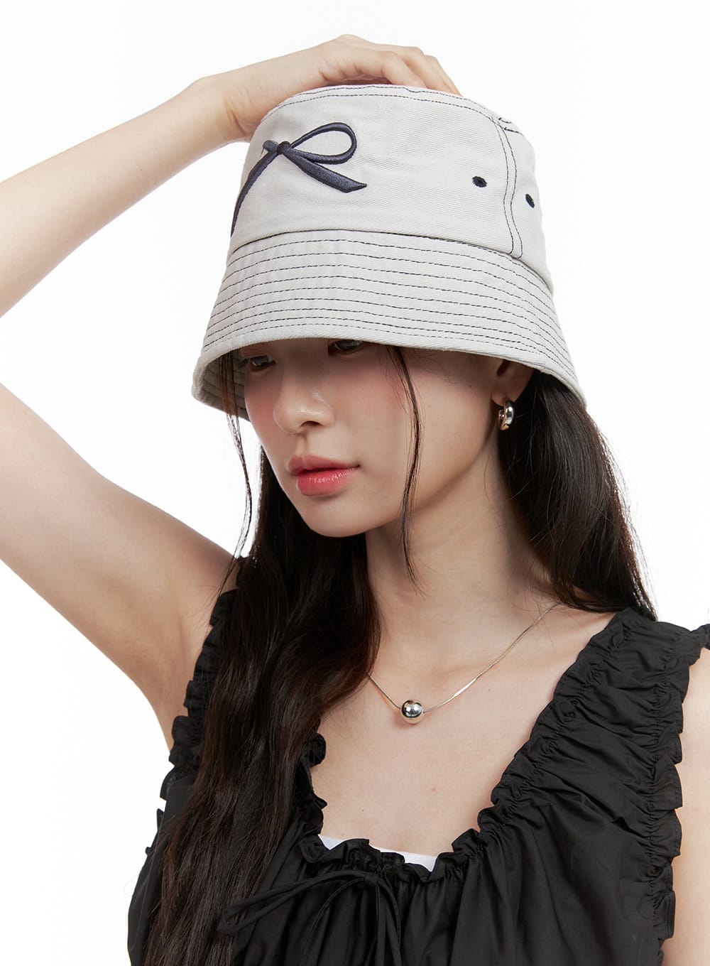 denim-ribbon-graphic-bucket-hat-ol417