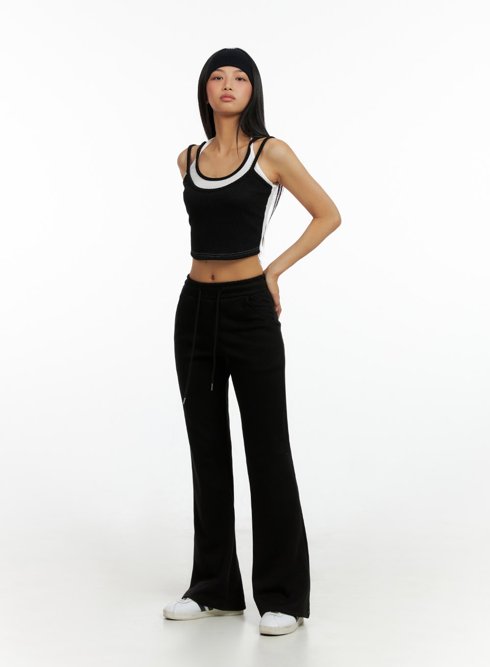 slim-banded-bootcut-pants-il419