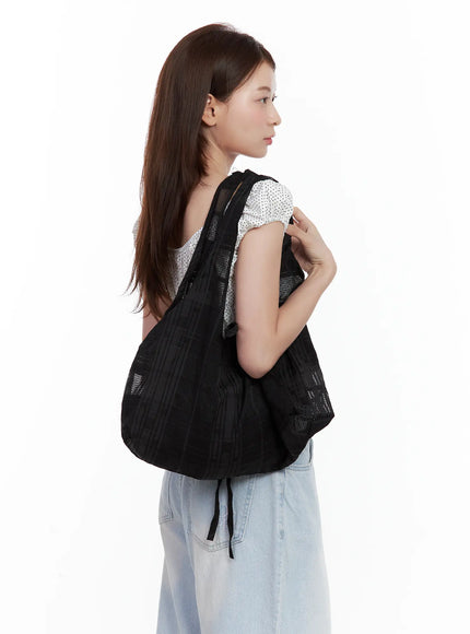 black-mesh-plaid-shoulder-bag